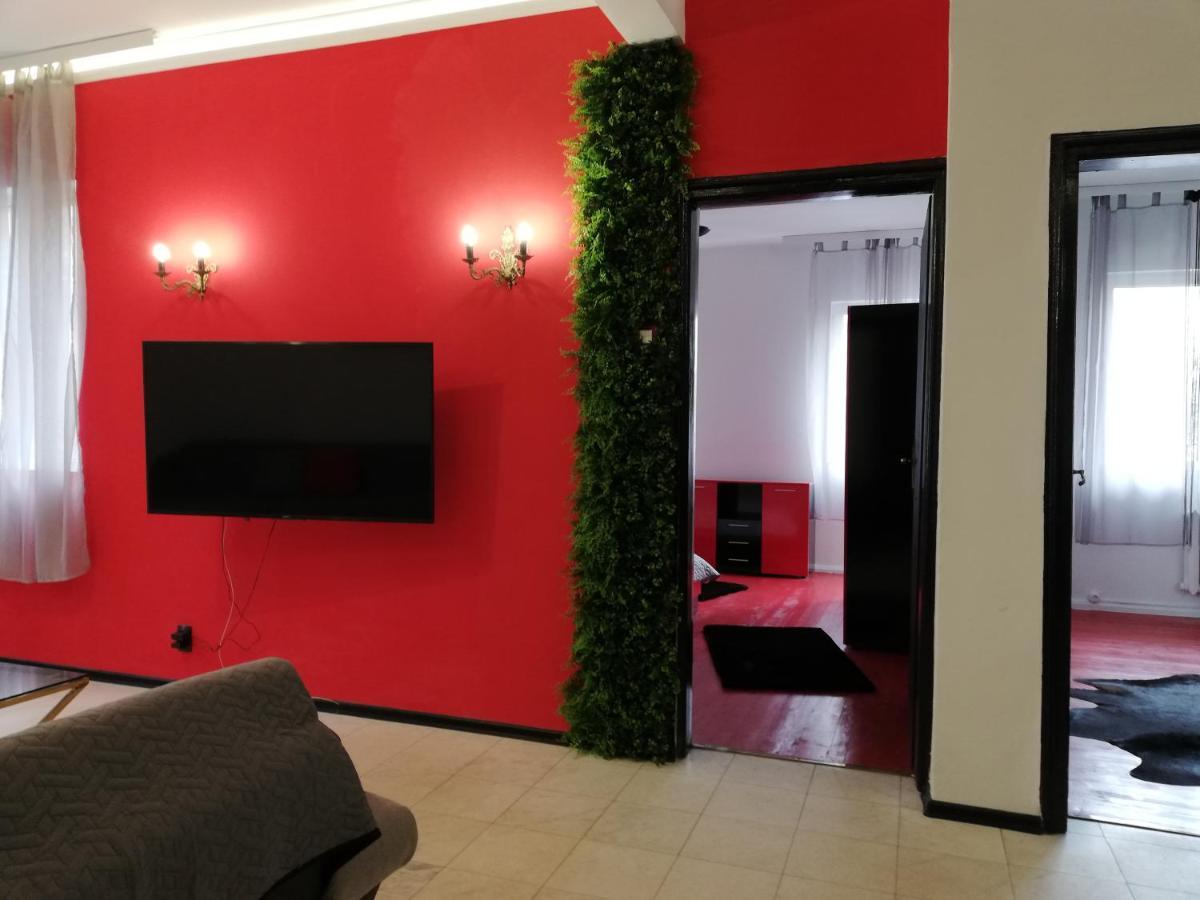 Top Center Cozy And Spacious Apartment Sofia Exterior photo